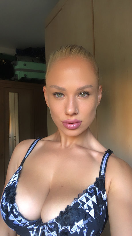 Stacy Yanowsky nude leak onlyfans