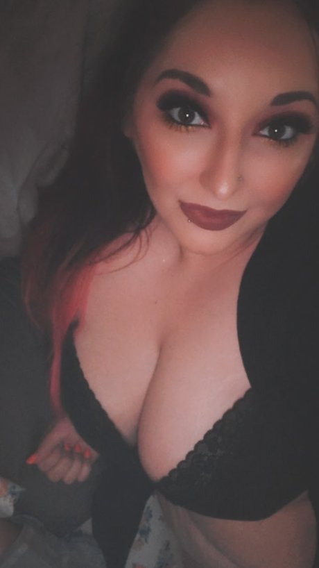 Hannah Dunn onlyfans leams