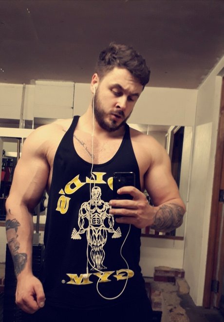 BANKSY LDN onlyfans nude