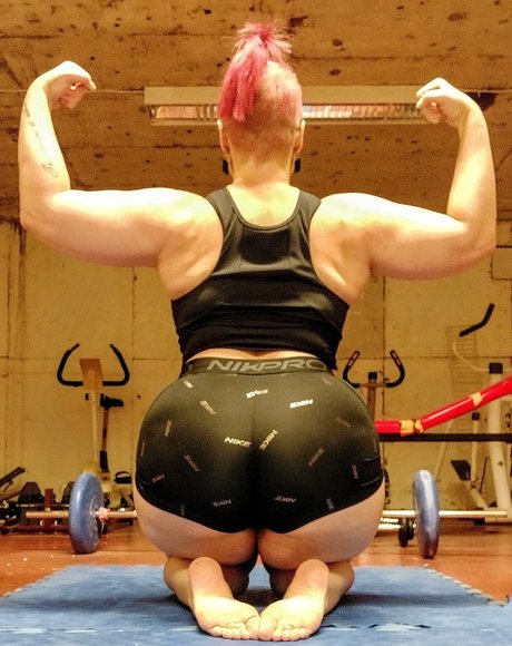 Nightfall NUDE POWERLIFTER FREE_ hot onlyfans
