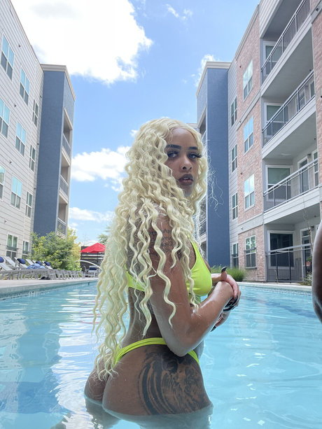 Tiera baybeee onlyfans gratis