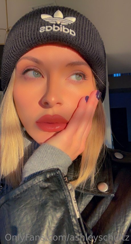 teen nude onlyfans pornos frame