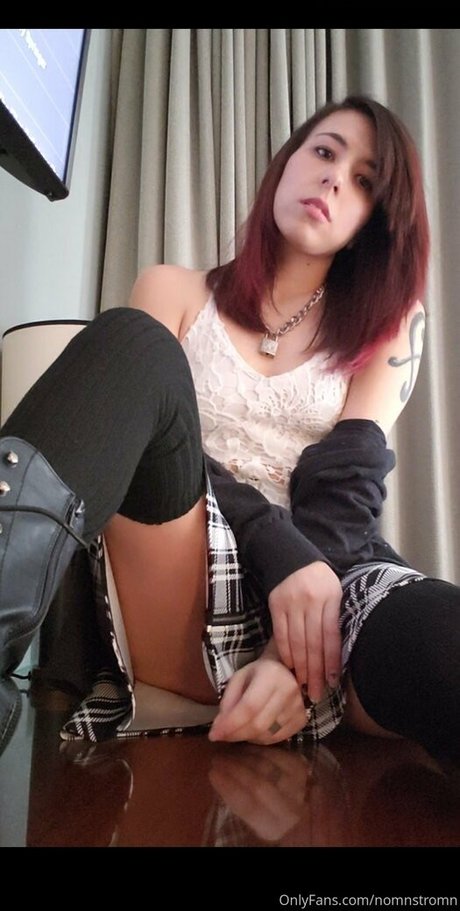 Nomnstromn leaked onlyfans photos
