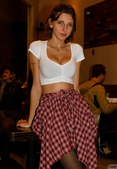 short hair teen onlyfans beautiful porn render