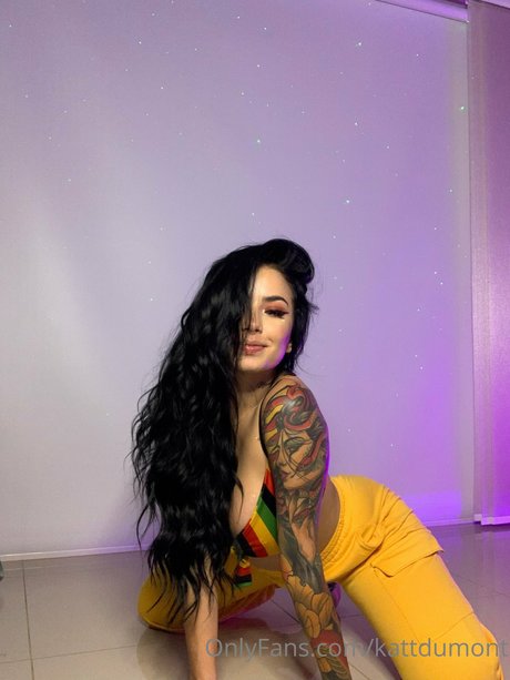 Kattdumont onlyfans boobs