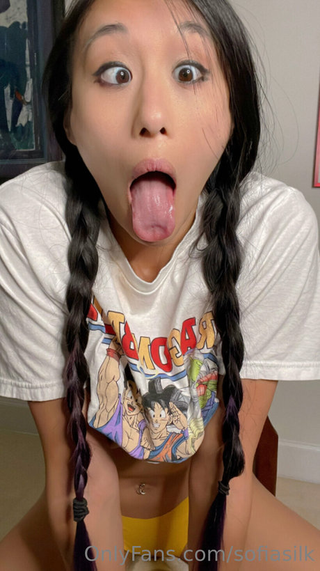 Sofia Silk onlyfans leaks