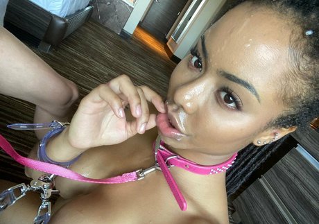 Kira Noir only fans naked