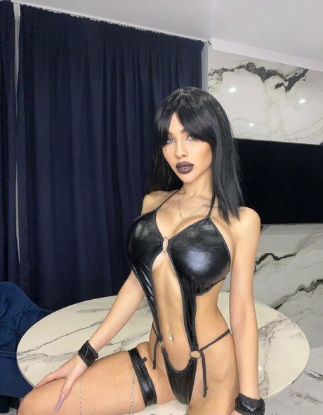 Elissabest only fans nude