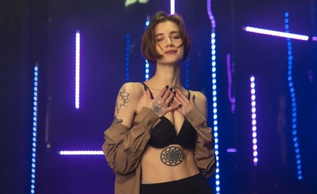 arina gp onlyfans strip