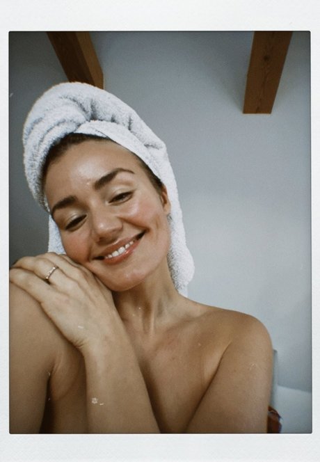 busty ebony onlyfans beautiful xxx depiction