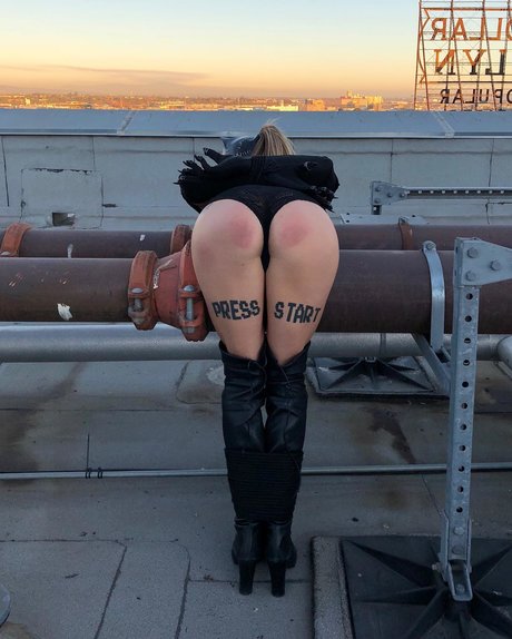 Liz Katz strip onlyfans