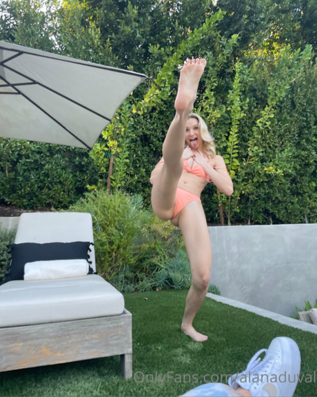 Alana Duval onlyfans leaked