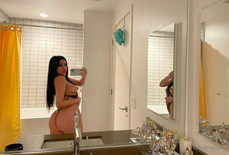 Yahaira Yumi onlyfans leak