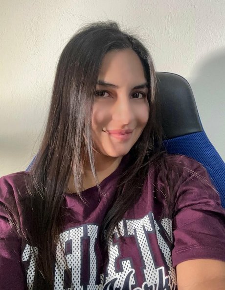 female onlyfans art naked glimpse