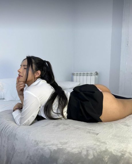 Annie Guzman onlyfans nudes leaks