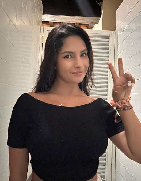 Annie Guzman nude leaks onlyfans