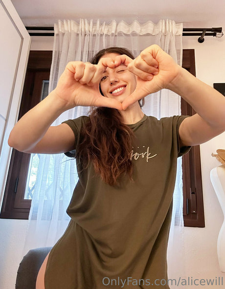 Alicewill nude leak onlyfans