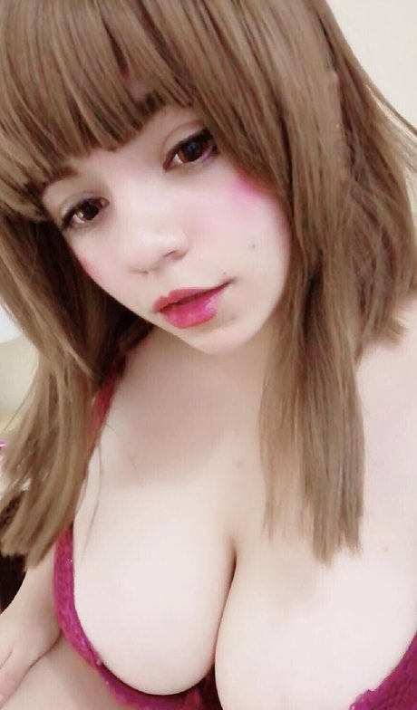 Darling Cute onlyfans topless