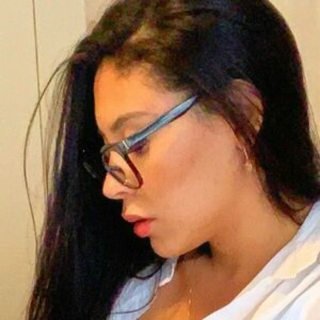 Bella Moreira nude porn onlyfans