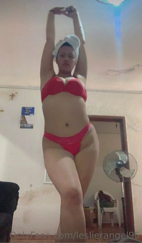 leslierangel95 onlyfans pics nude