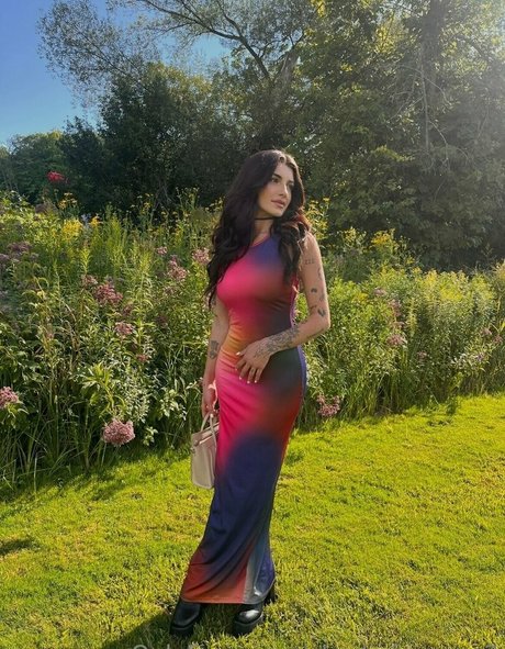 charliefoxxxxx2 pics onlyfans