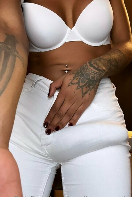 jennifermorenats onlyfans explicit content