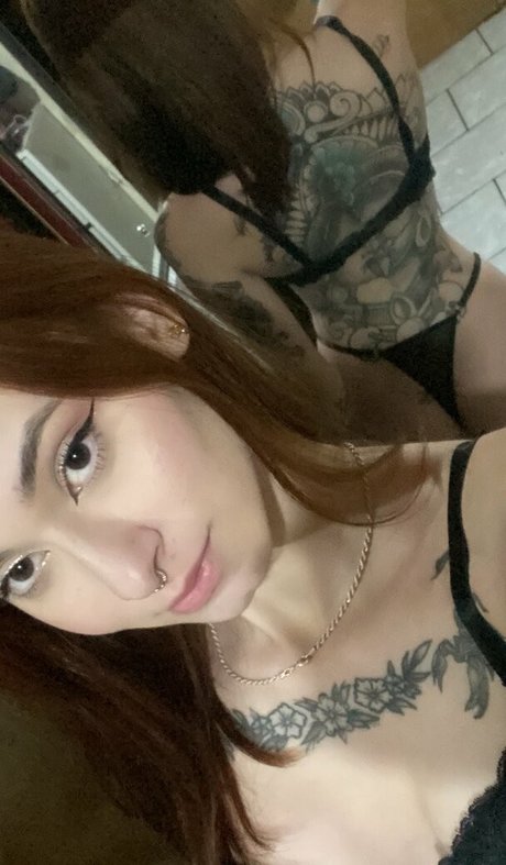 Manuella Hattenhauer strip onlyfans