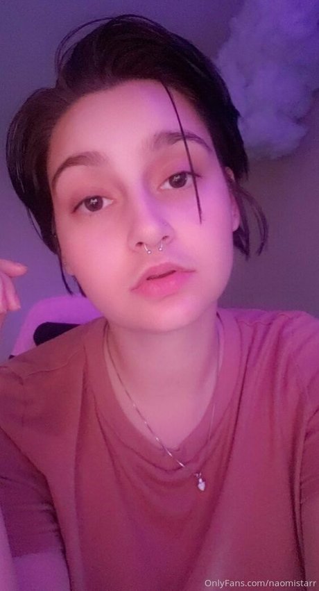 naomistarr onlyfans leajs
