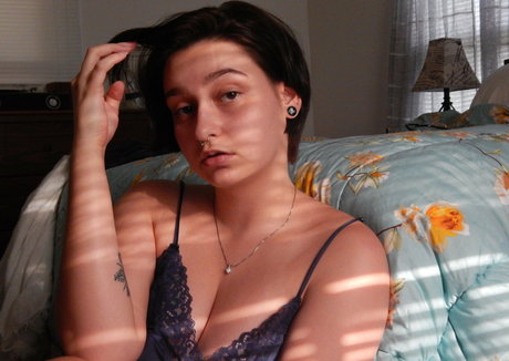 naomistarr onlyfans sex