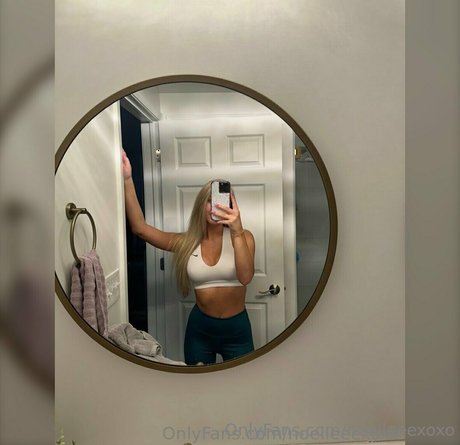 noelleeexoxo xxx onlyfans