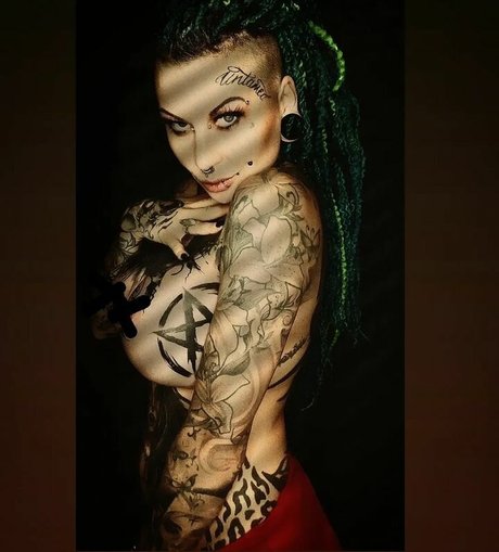 Pixta onlyfans model photos