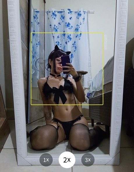 reisesan naked onlyfans