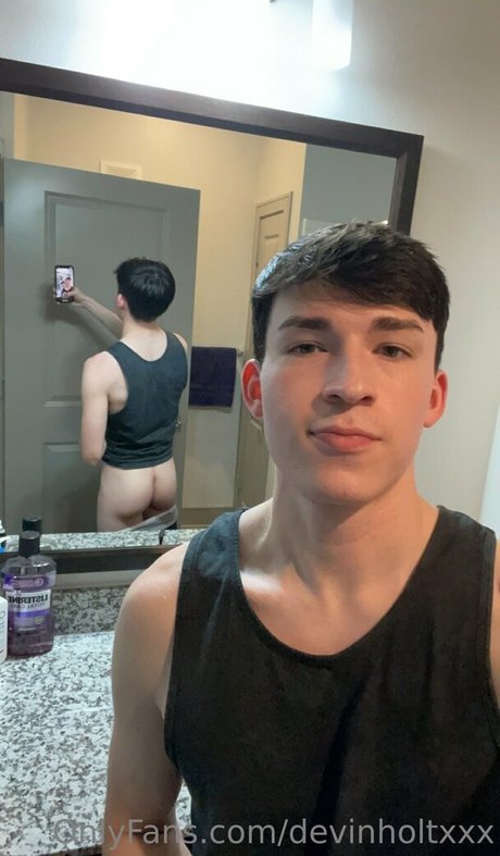 devinholtxxx onlyfans sex leaks