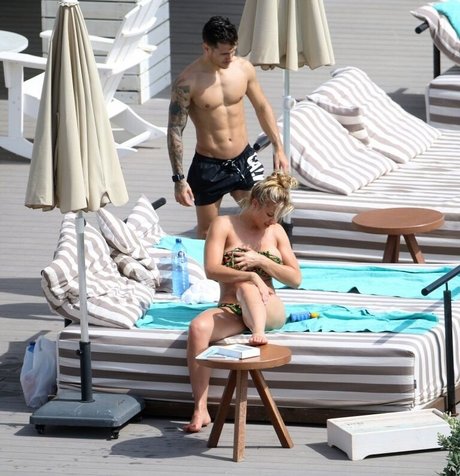 bikini fitness onlyfans hot sexy visual