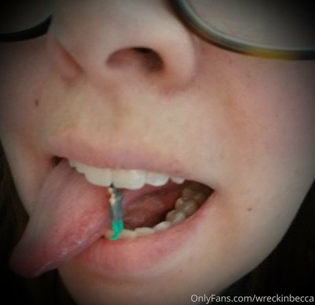 wreckinbecca leaked onlyfans