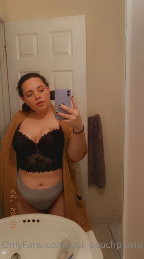 just peachpievip onlyfans nude content