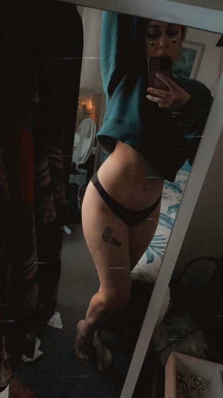 lando valentine nude onlyfans leak