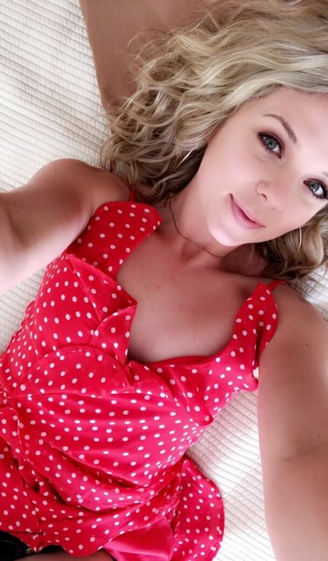 pregnantcaireen onlyfans leak nudes