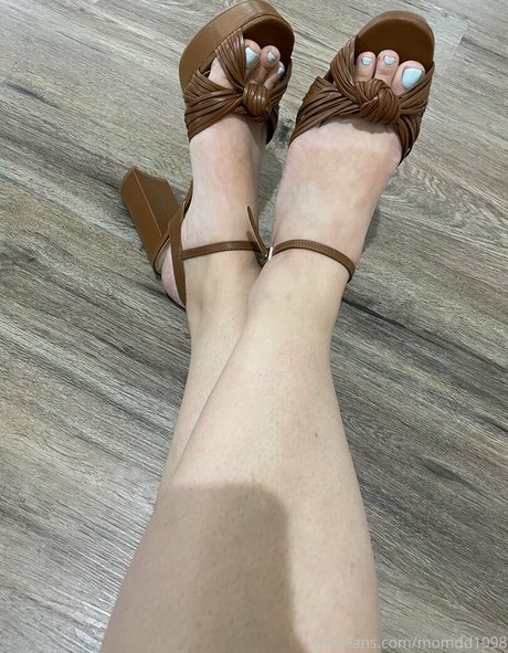 momdd1998 new onlyfans