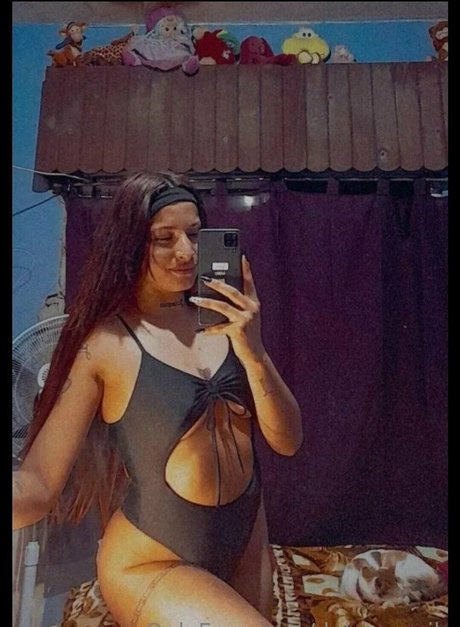 dolcecamila Profile image