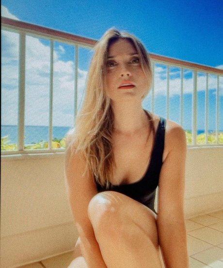 Spencer Grammer nudes onlyfans leak