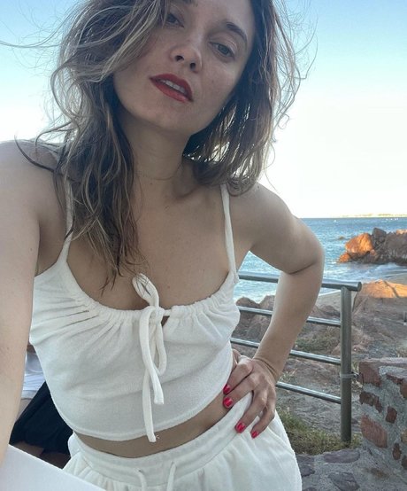 Spencer Grammer onlyfans images