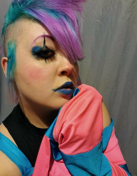 momo18496 onlyfans nude pics