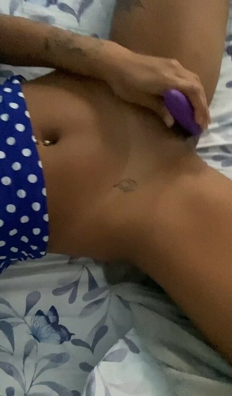 Kesia Lins naked only fans