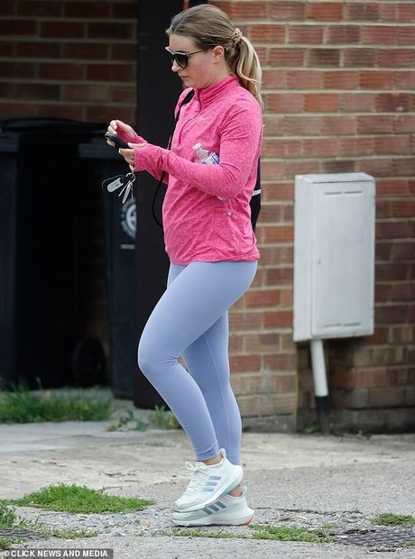 Dani Dyer onlyfans for free