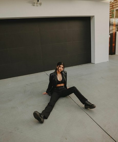 hairy redhead onlyfans hot sexy plate