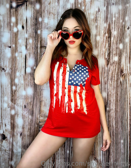 shylajennings onlyfans naked