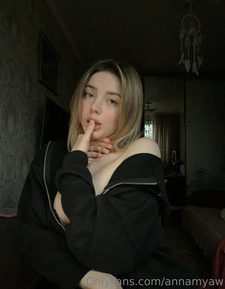 annamyaw naked onlyfans leaked
