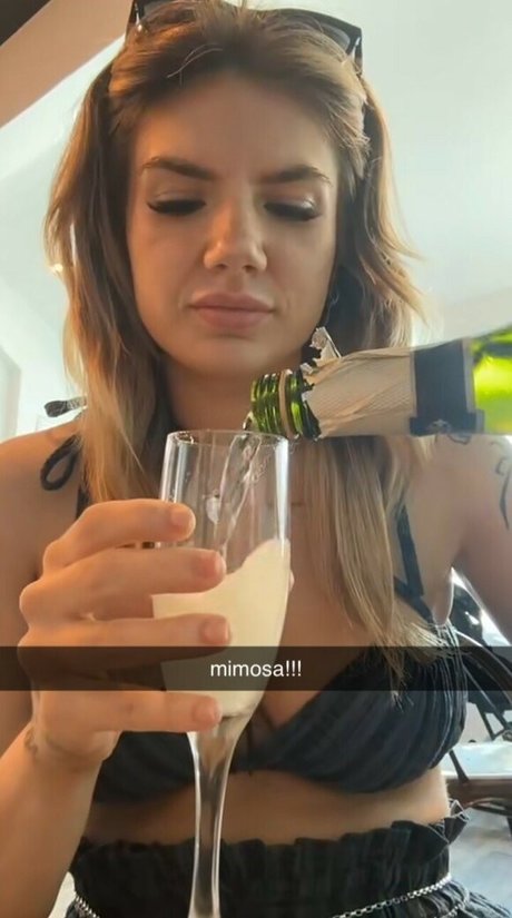 Baileyspinn nude onlyfans leaked