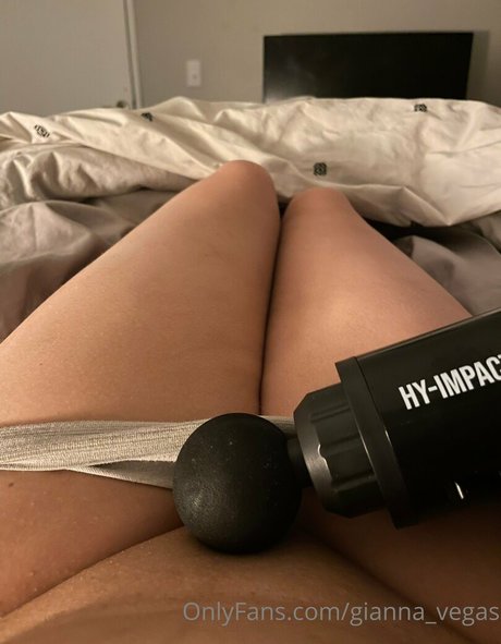 gianna vegas onlyfans model images